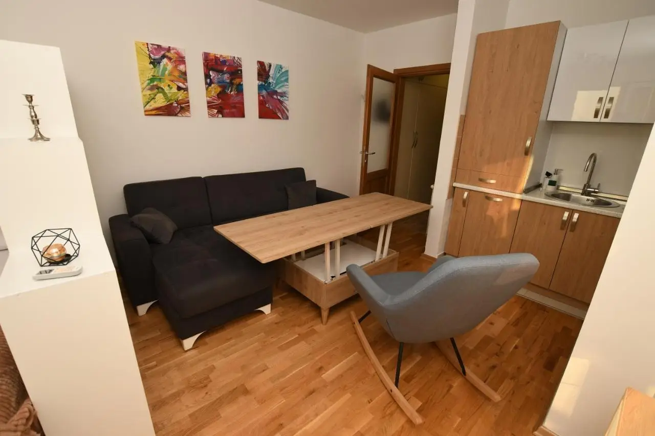 Sky Way Studio Apartment