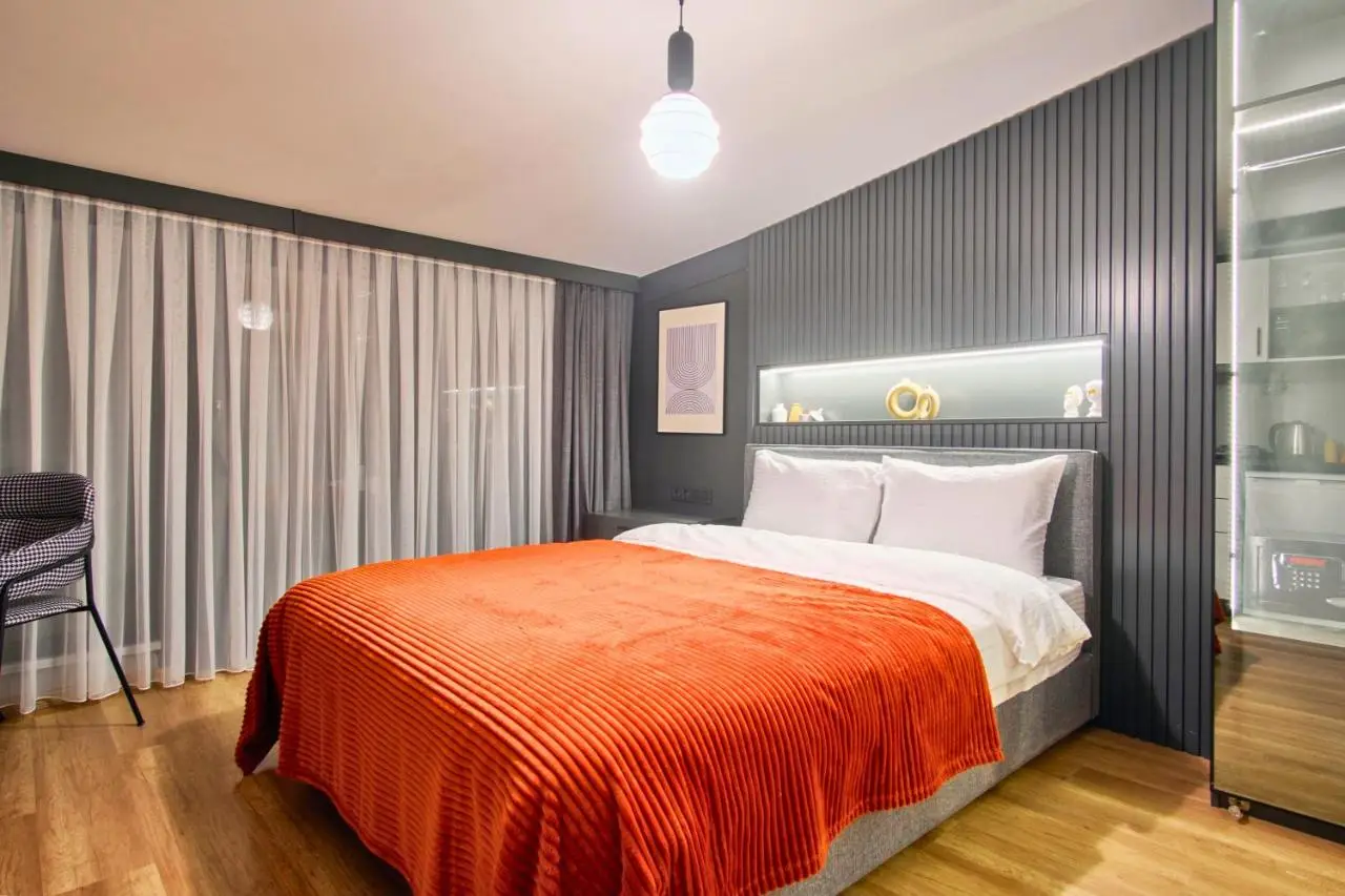 TAKS-INN Hotel