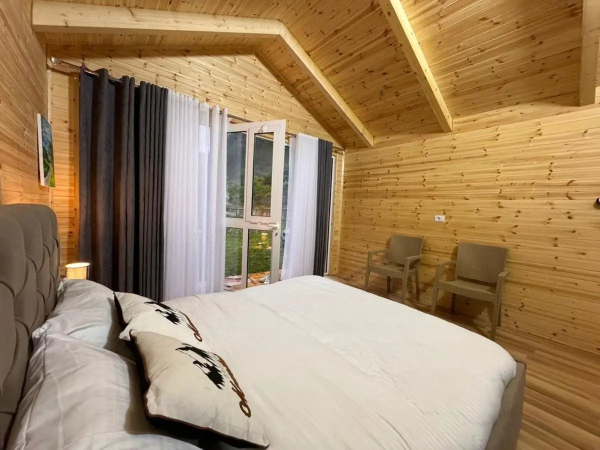 Thethi Mountain Villas