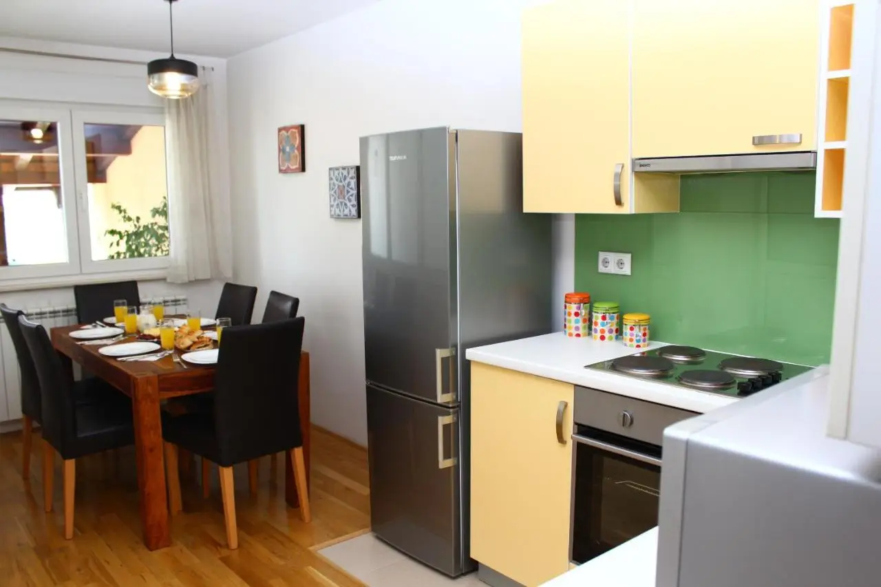 Olad Riverview Townhouse