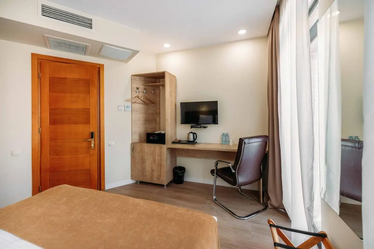 Atrium Boutique Hotel