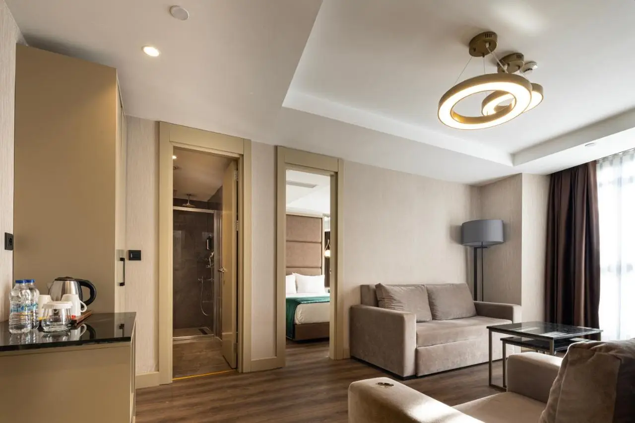 THE NEST HOTEL