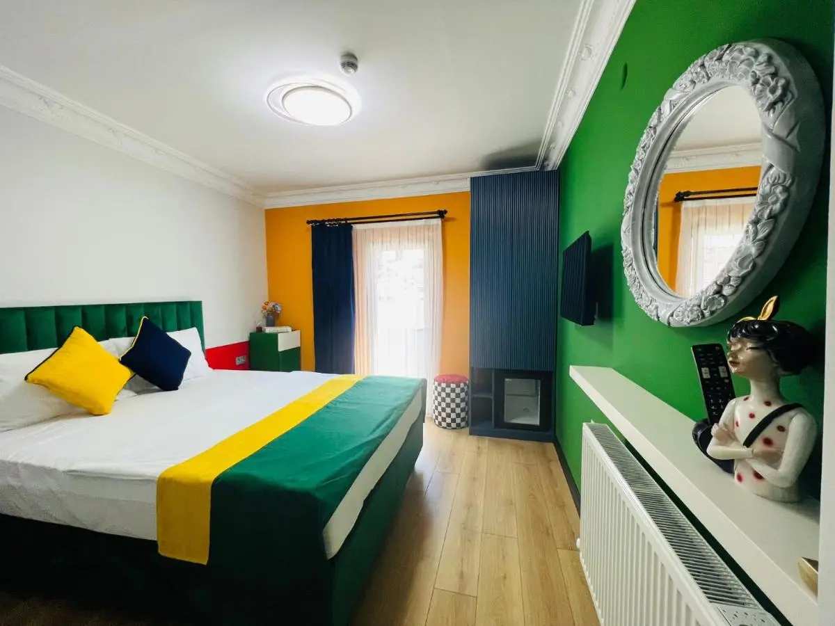 Apex Hotel