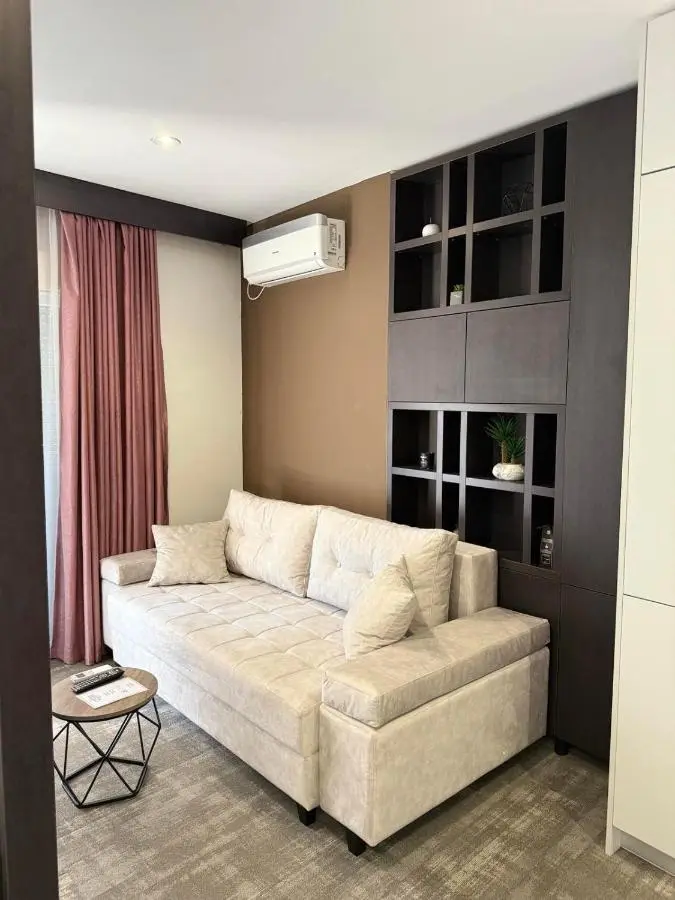 Apartments & Rooms Villa Zaad FREE PRIVATE PARKING