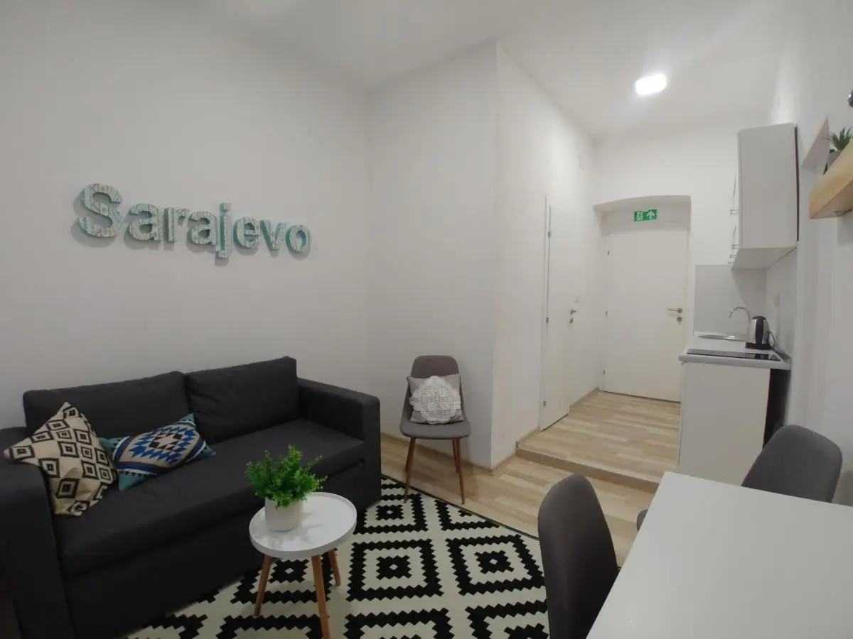 Apartments Sari