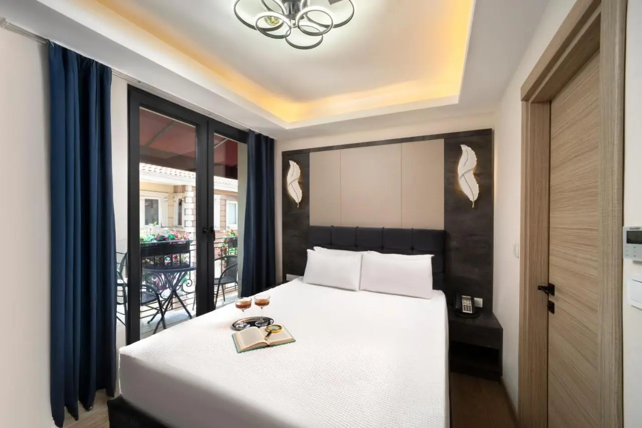 Lenus Hagia Sophia Hotel