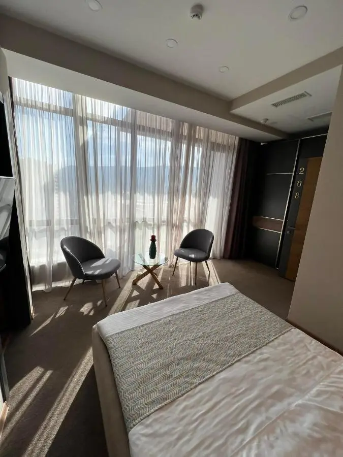 Hotel Sky Station