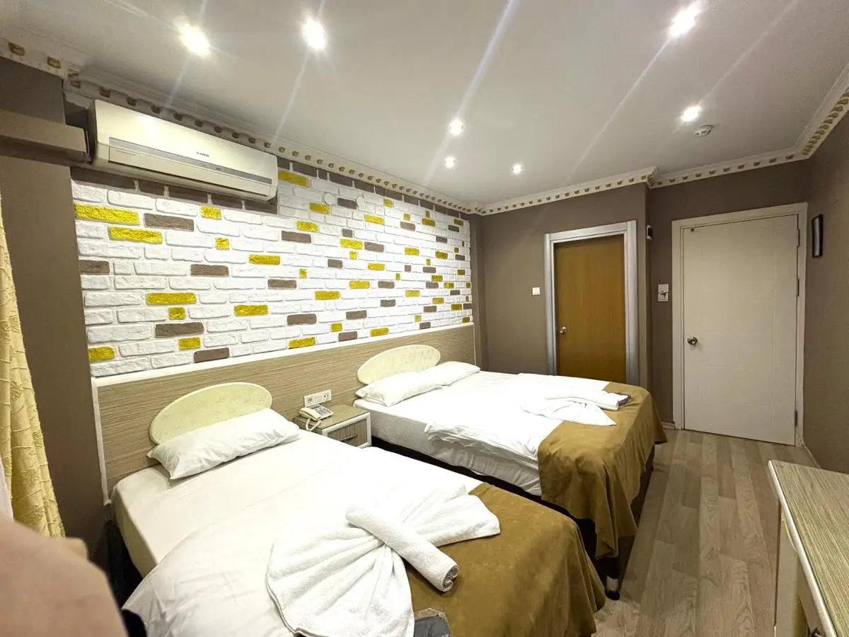 Grand Oral Hotel