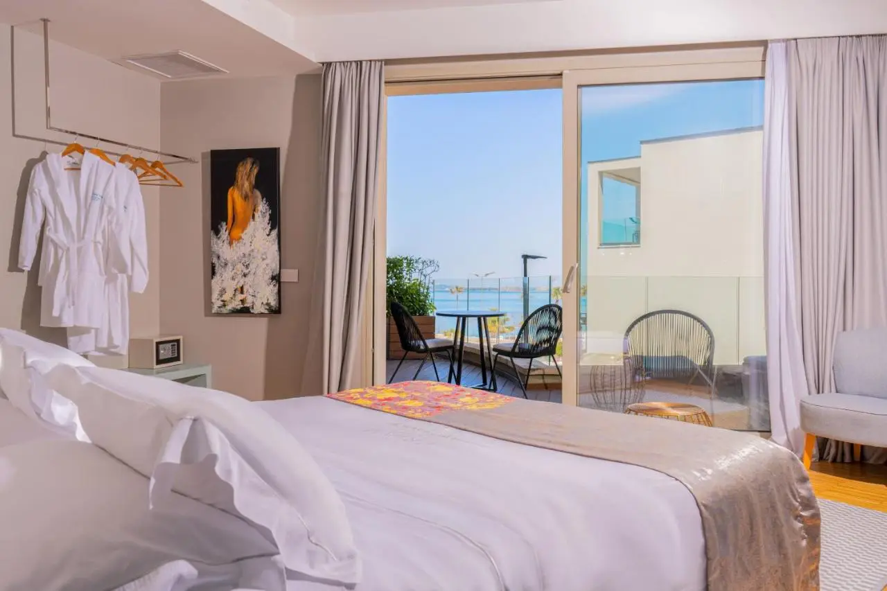 Hotel Vlora Priam, Affiliated by Meliá