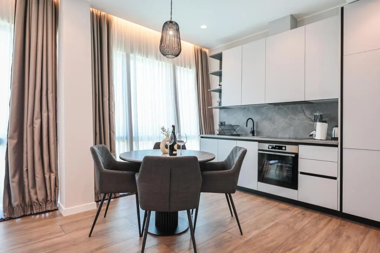 Meridian Luxury Apartments