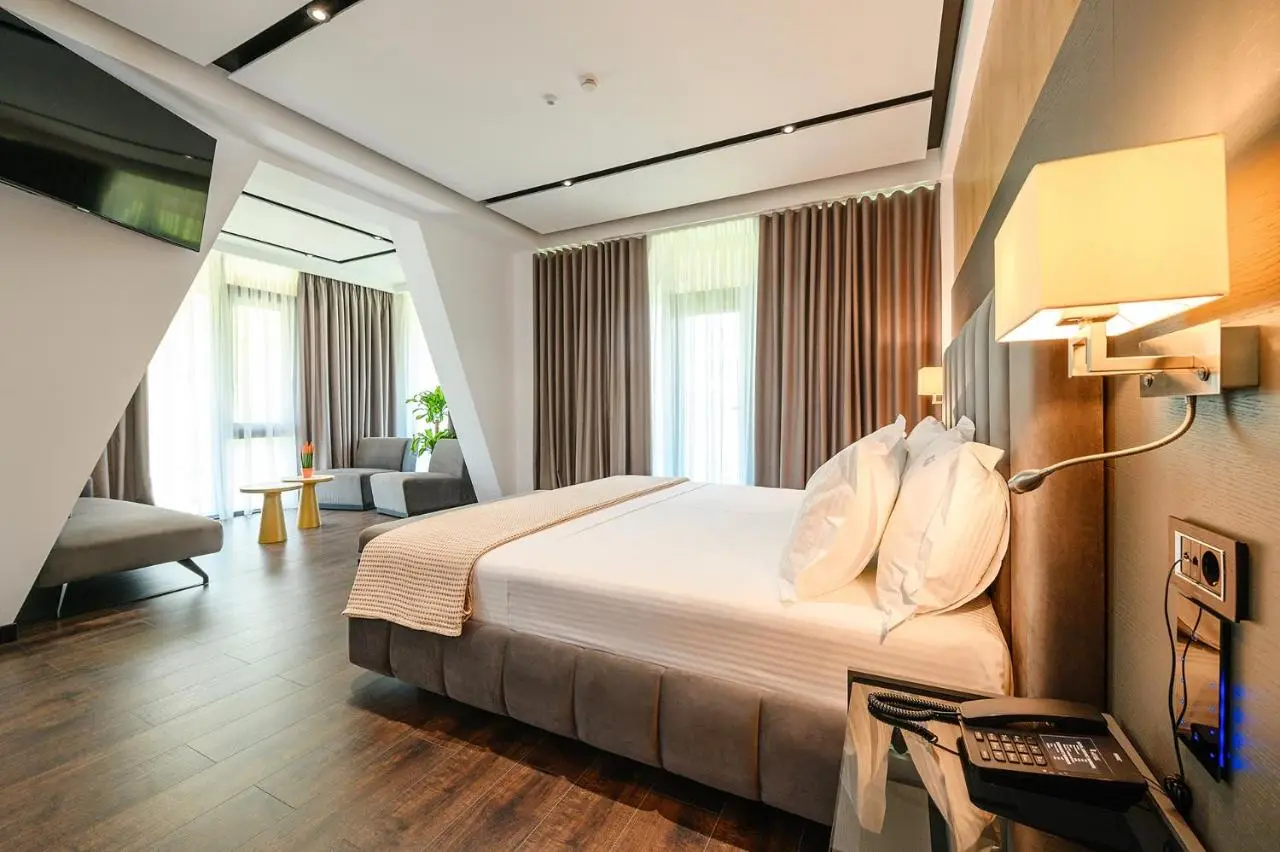 Hotel Uji Ftohte Tepelene