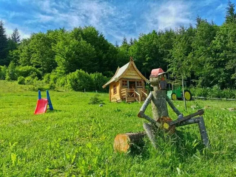 Mountain house"LISIN"Bradina Konjic