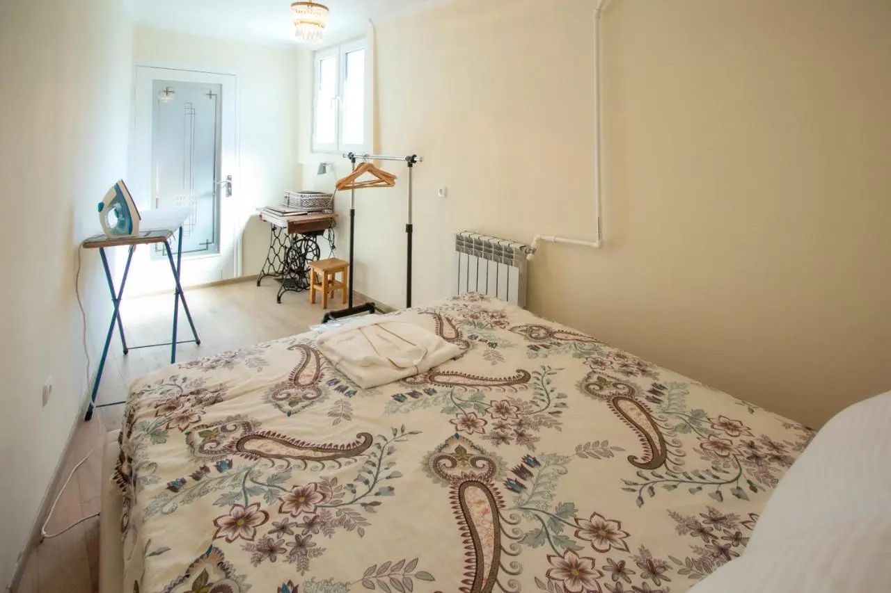 Cozy House And Yard Old Tbilisi Center