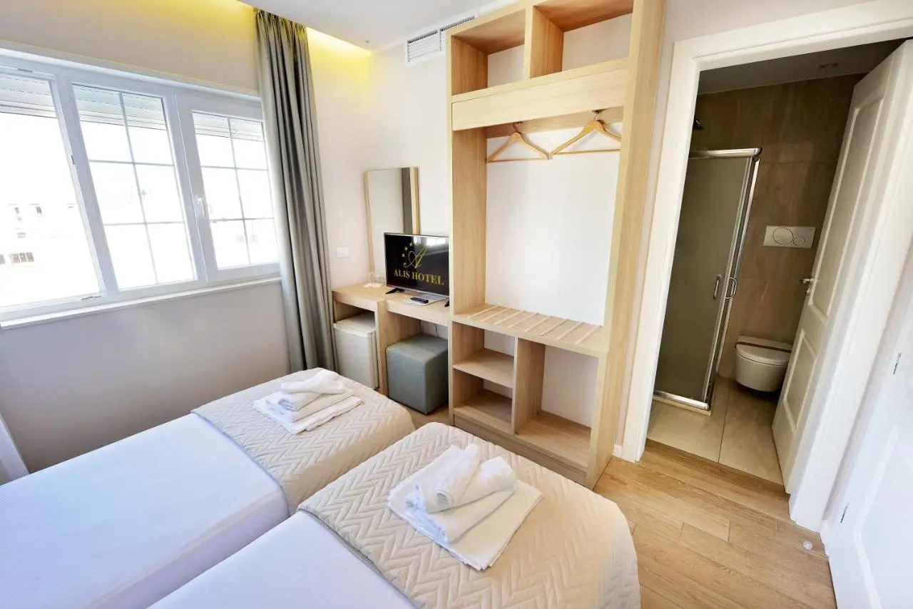 Alis Hotel