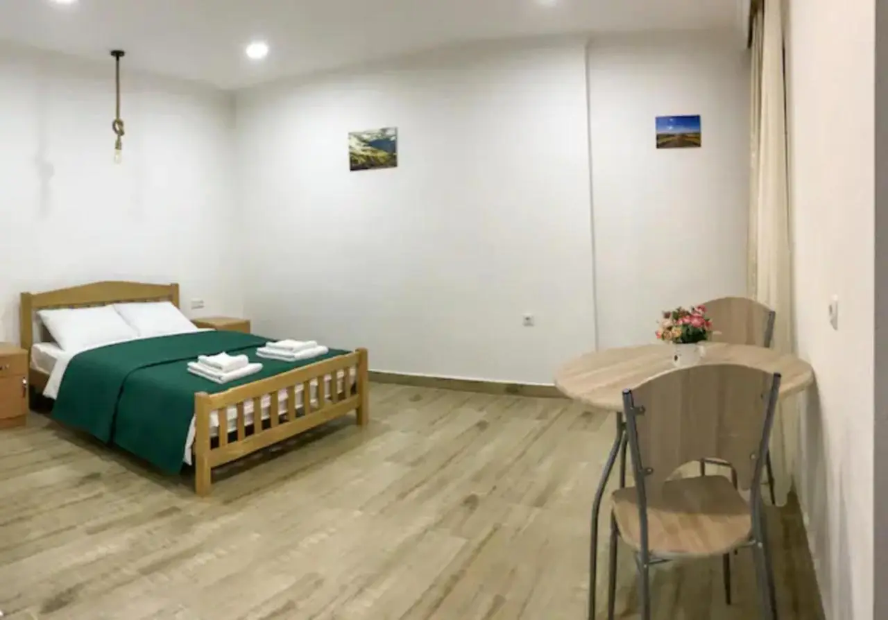 Guest House Beautiful Tbilisi - Cool & Cozy Apartments