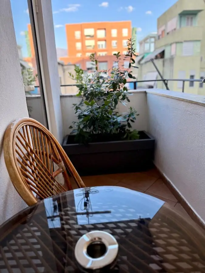 Proper Apartment 1