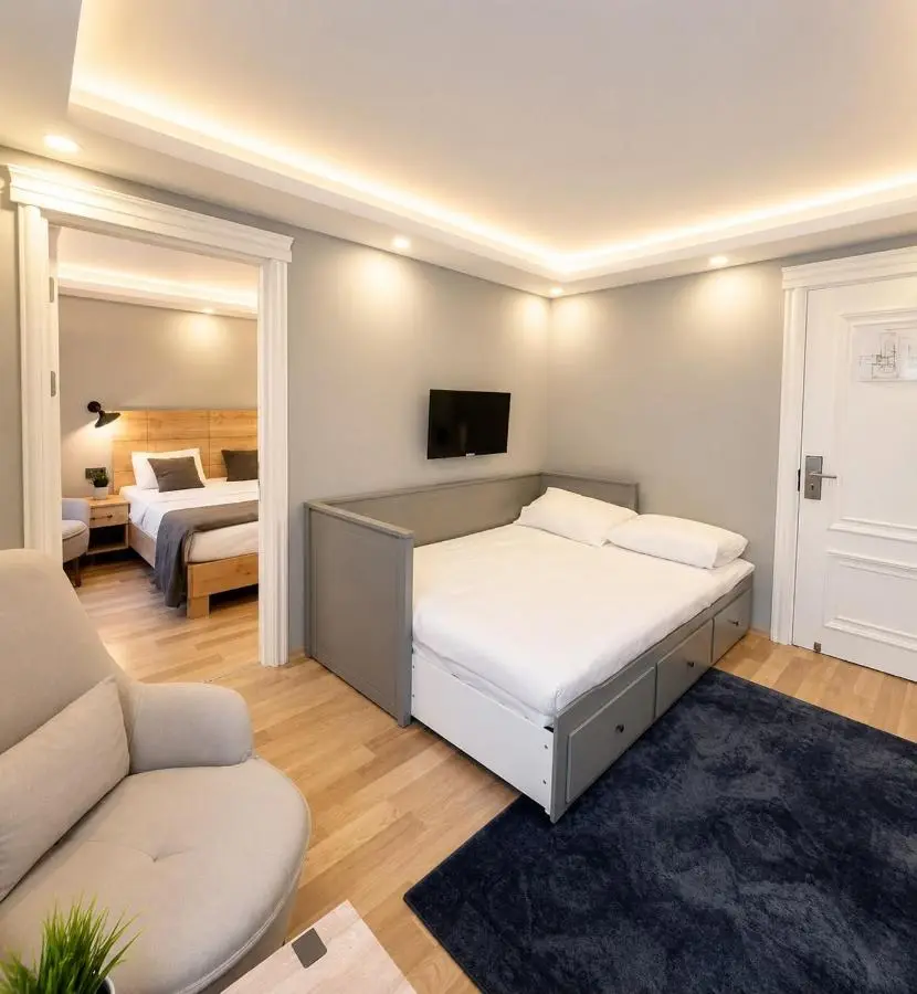 Art Karakoy Hotel