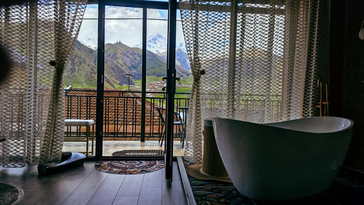 Omenor Kazbegi