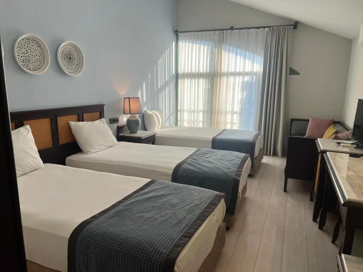 Lara Park Hotel