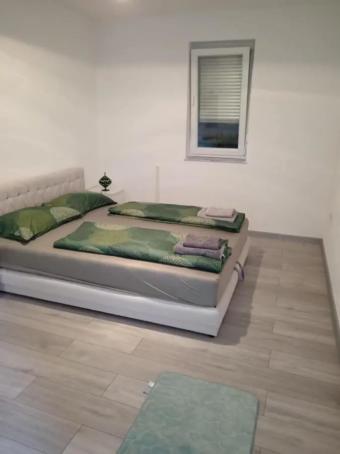 Sokak Apartman