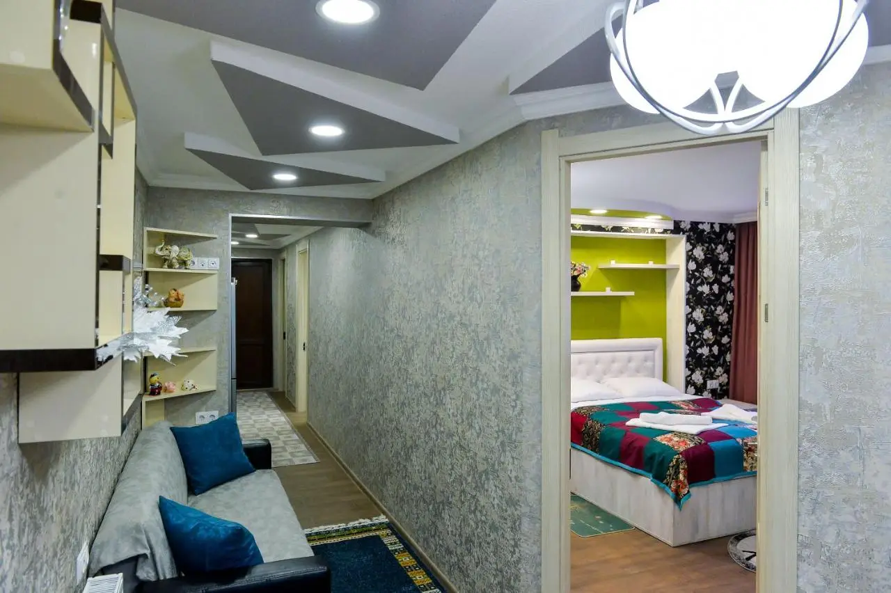 HOSTEL LOOK