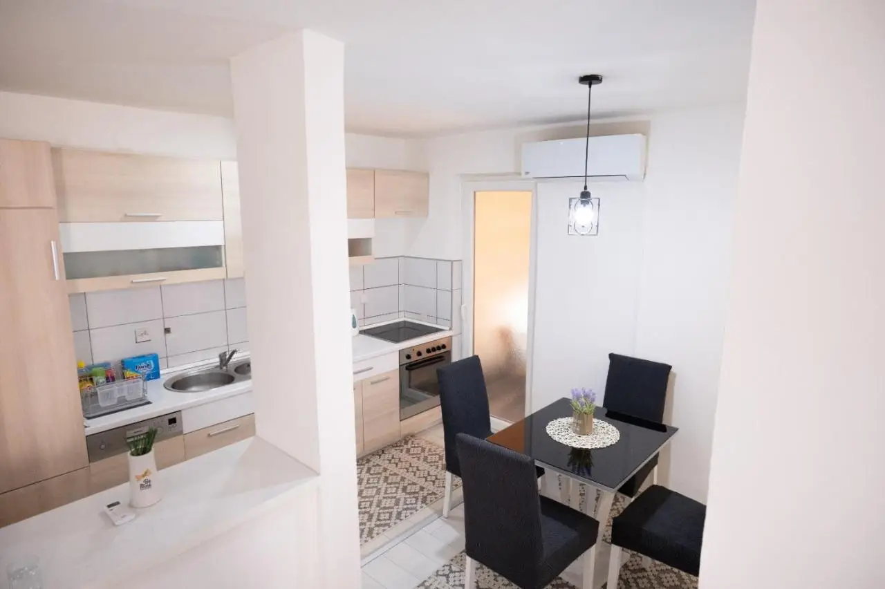 Grandeur Home Apartment Mostar - free parking