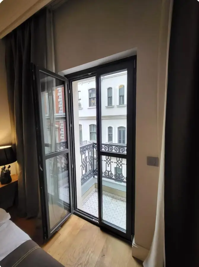 Taksim The 360 Hearth Of İstanbul 55-56