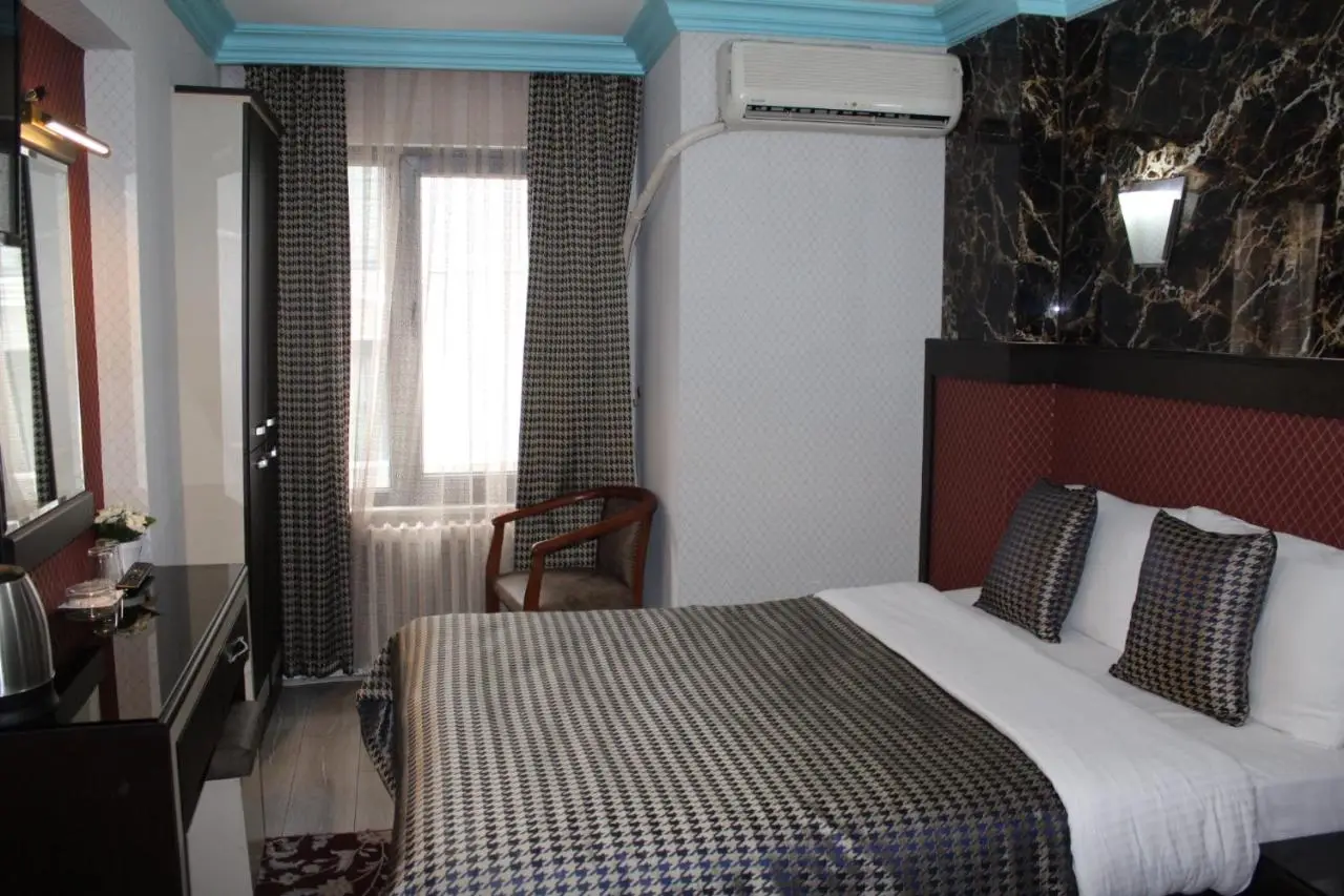 Hotel Falcon