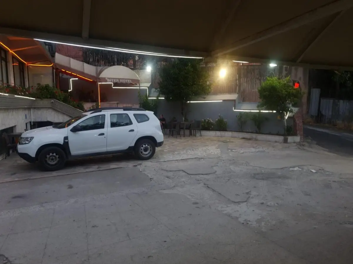 Biter Hotel