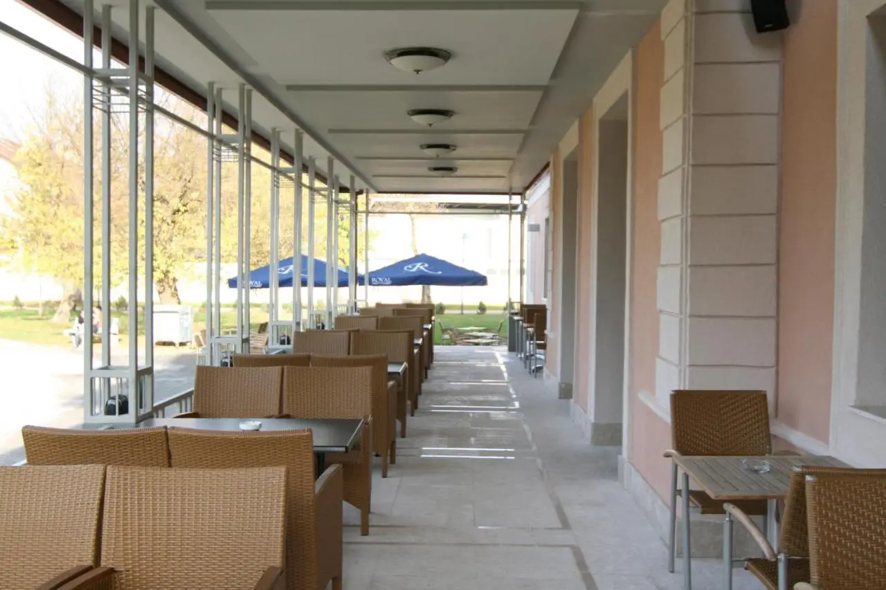 Hotel Crystal