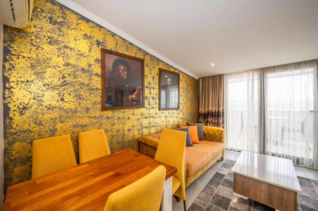 Marida Suit - Istanbul Taksim