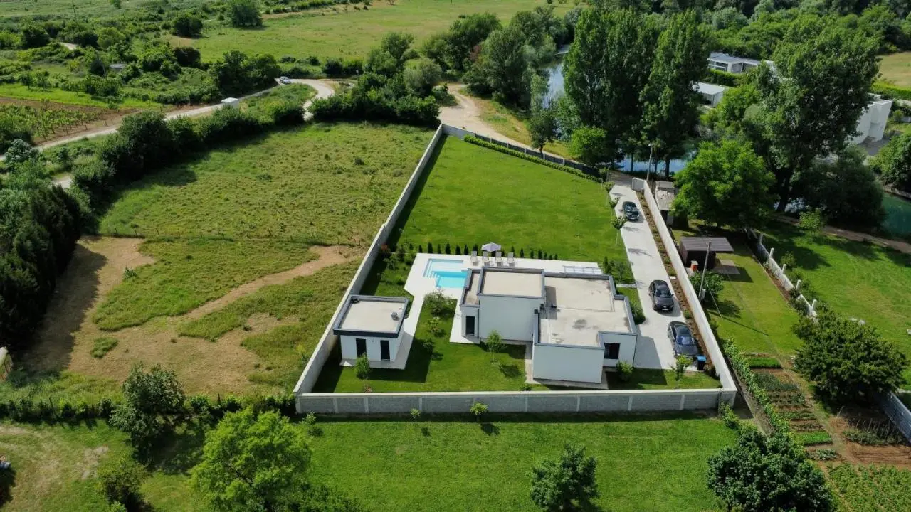 Villa LUSSO