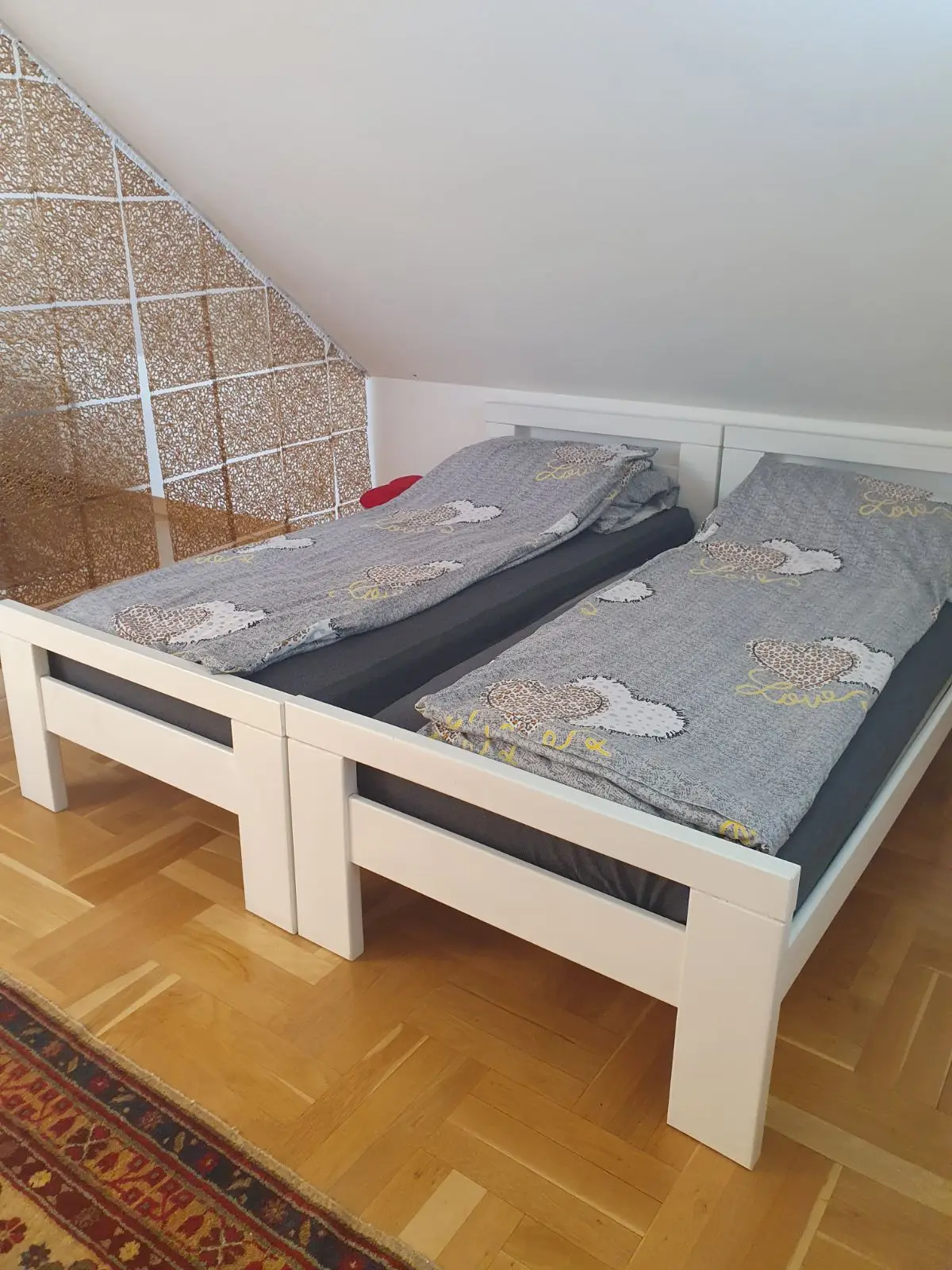 Superior 2   106m2 Apartment A/C free Parking