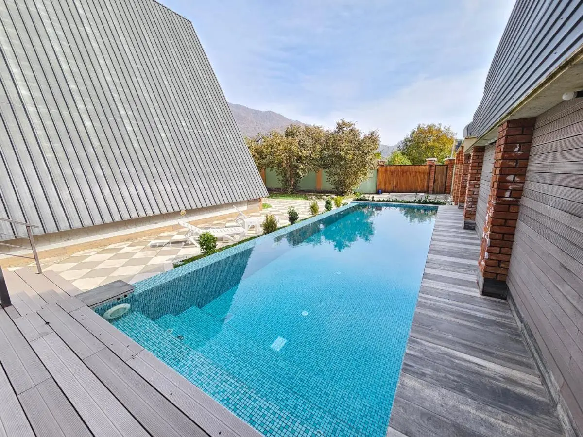 Trigon Villa Family , HOT POOL ,SAUNA,JACUZZI