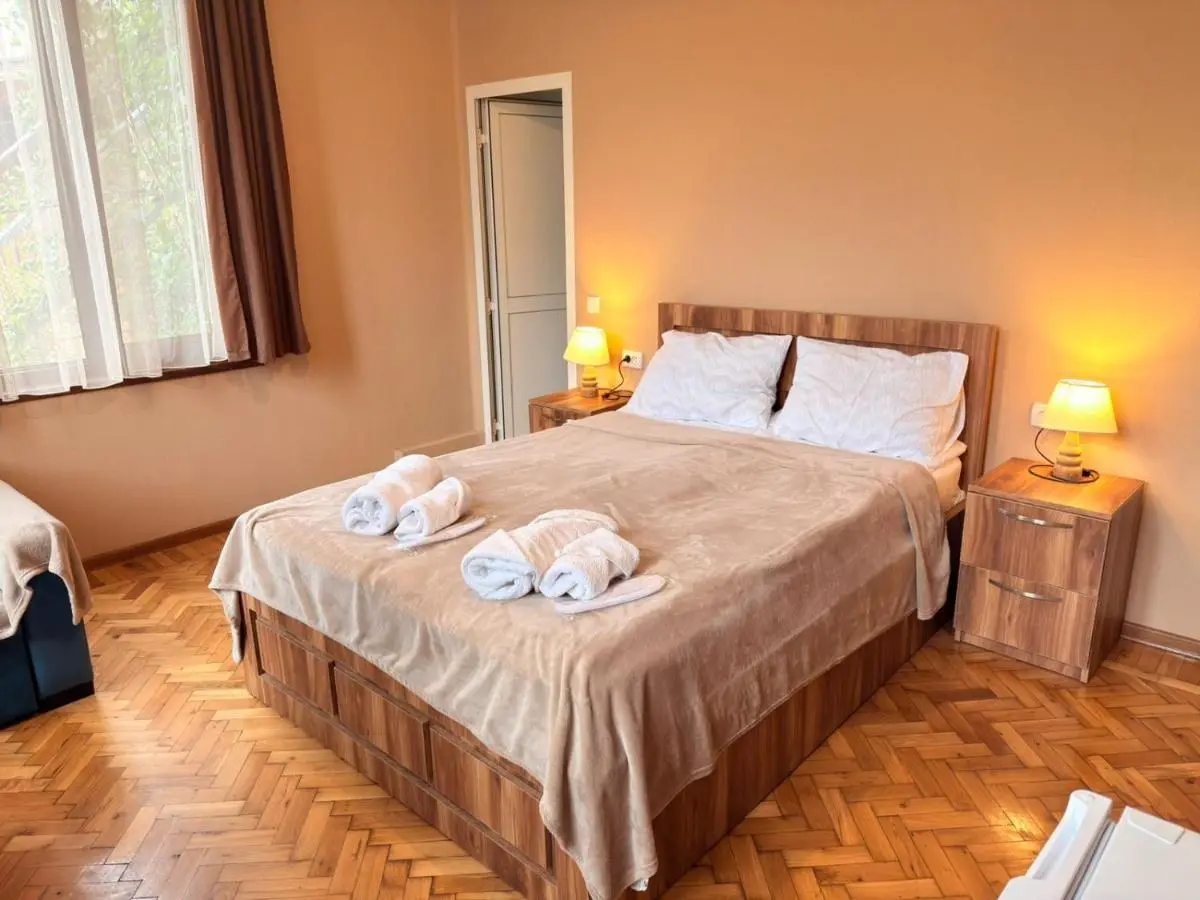 Shota's Guest House