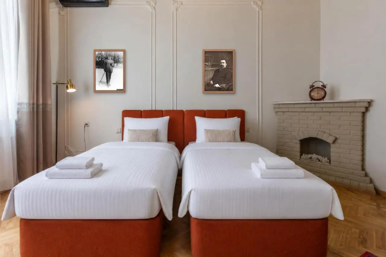 Old Money Boutique Hotel