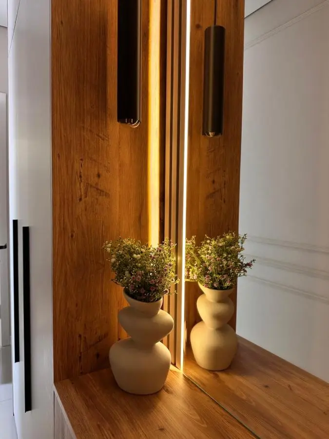 Home Side Apartment