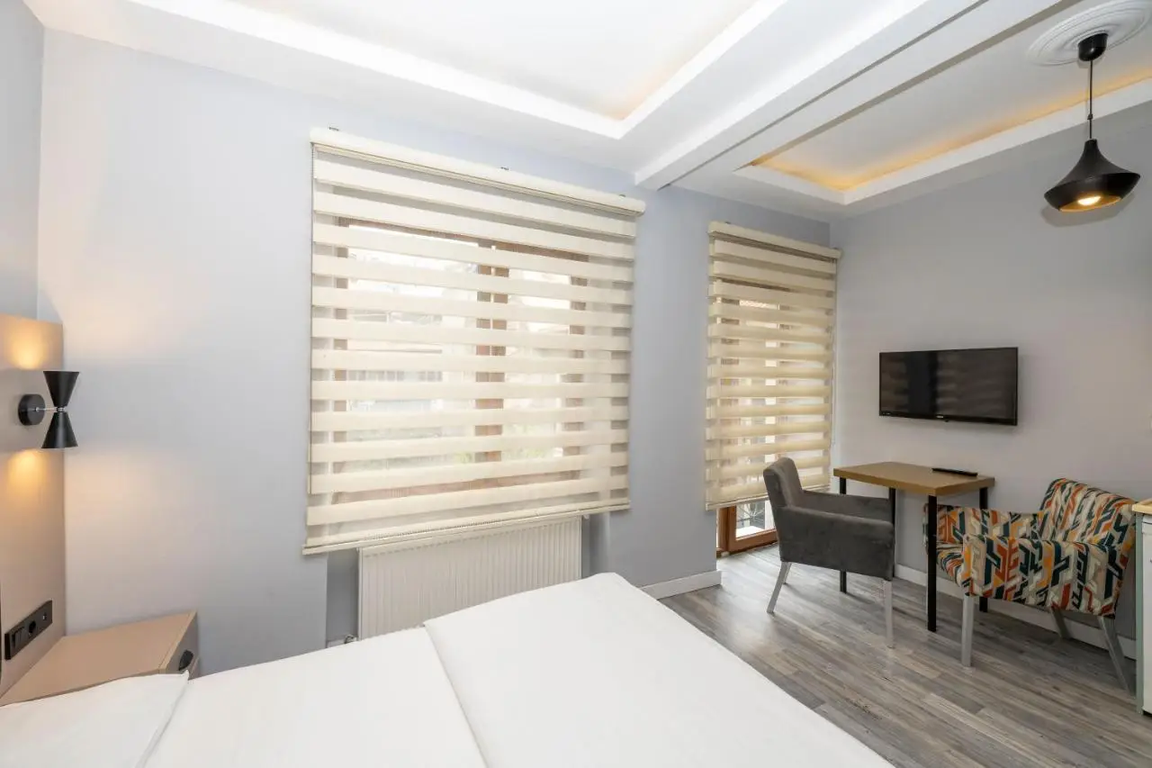 Cirrus Suites