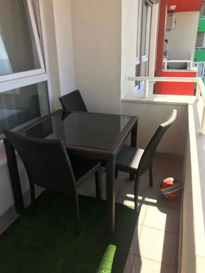 Dobrinja 5 kod bazena