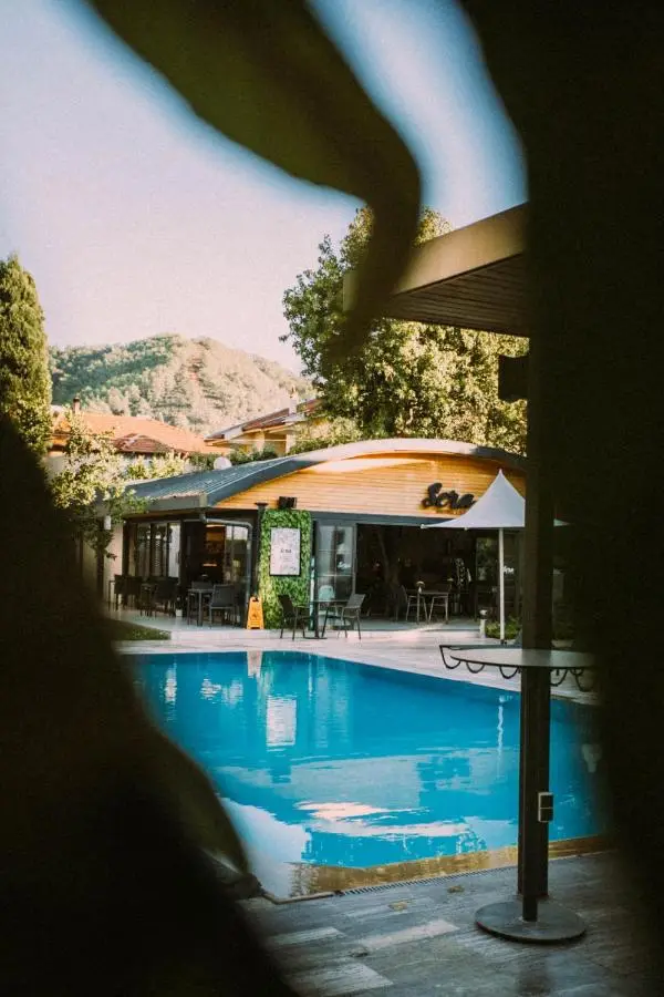 Vira Suites Hotel