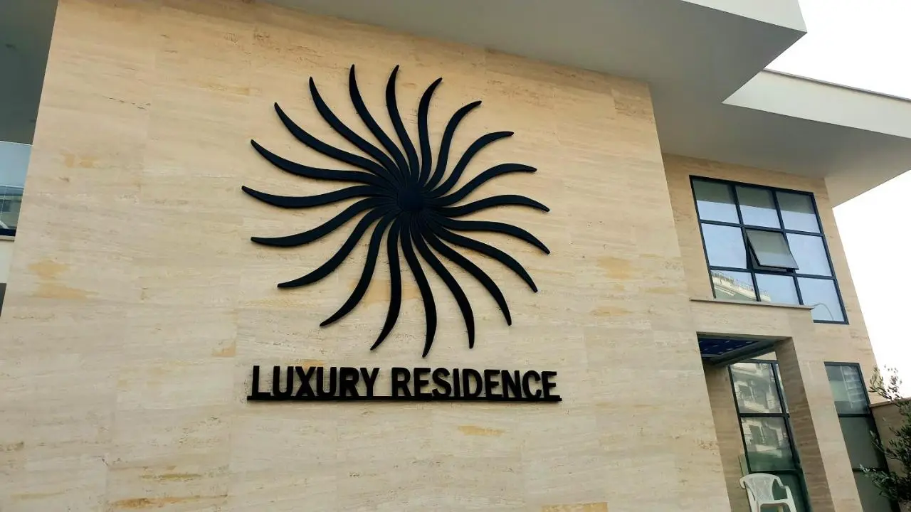 2F Saranda Apartment