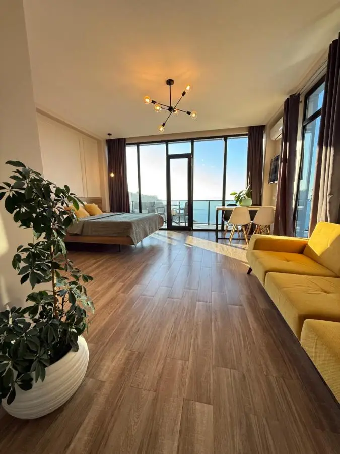 Villa Deluxe Kvariati