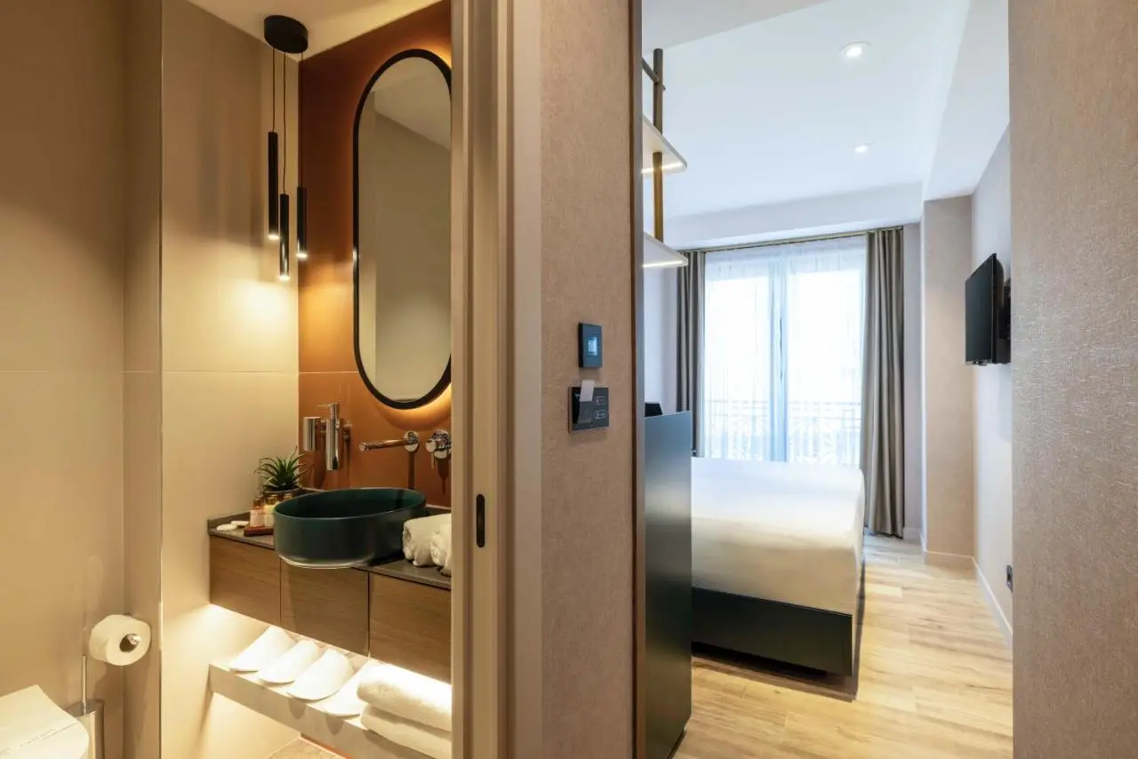 Emilion Hotel