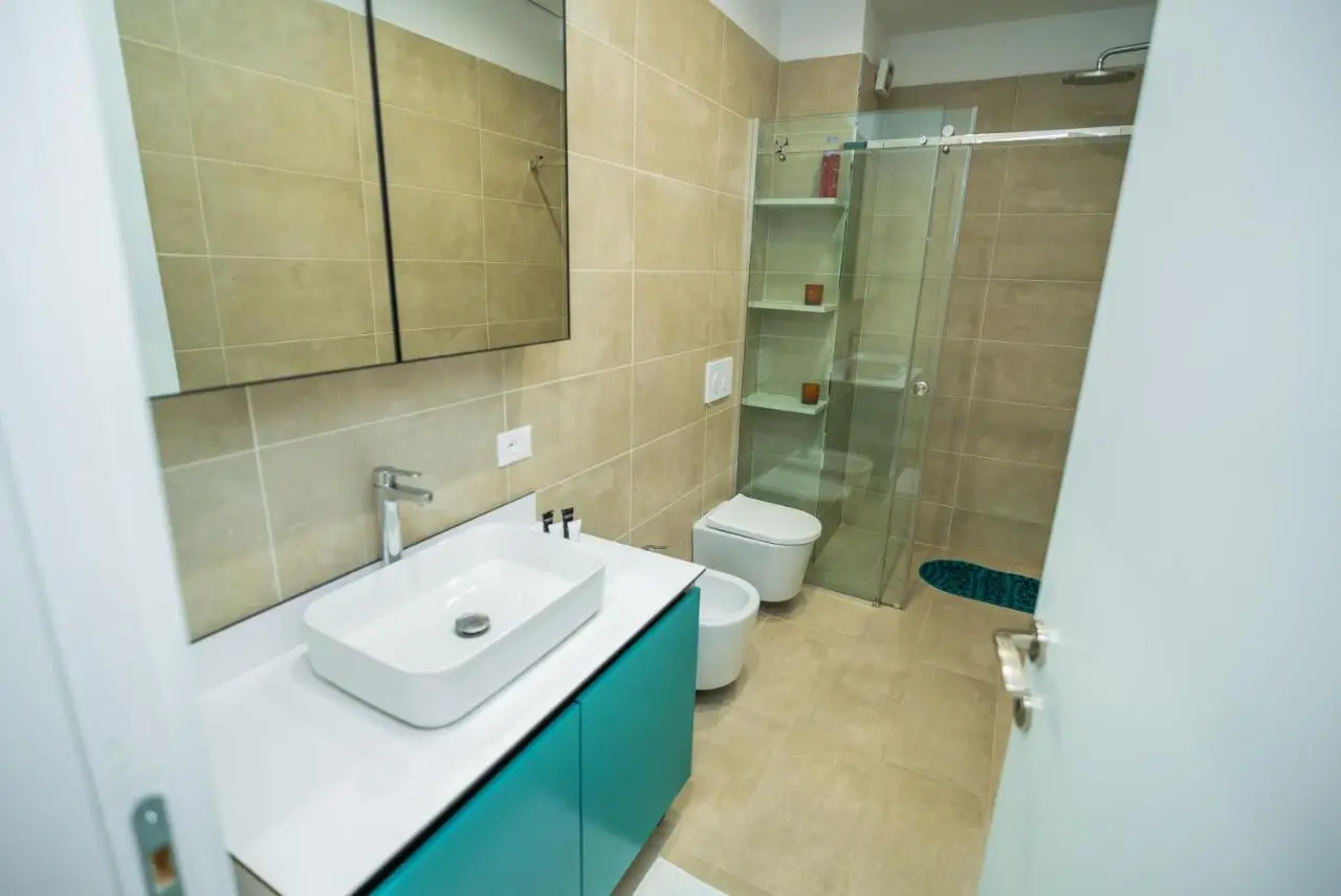 Home Select Tirana 6