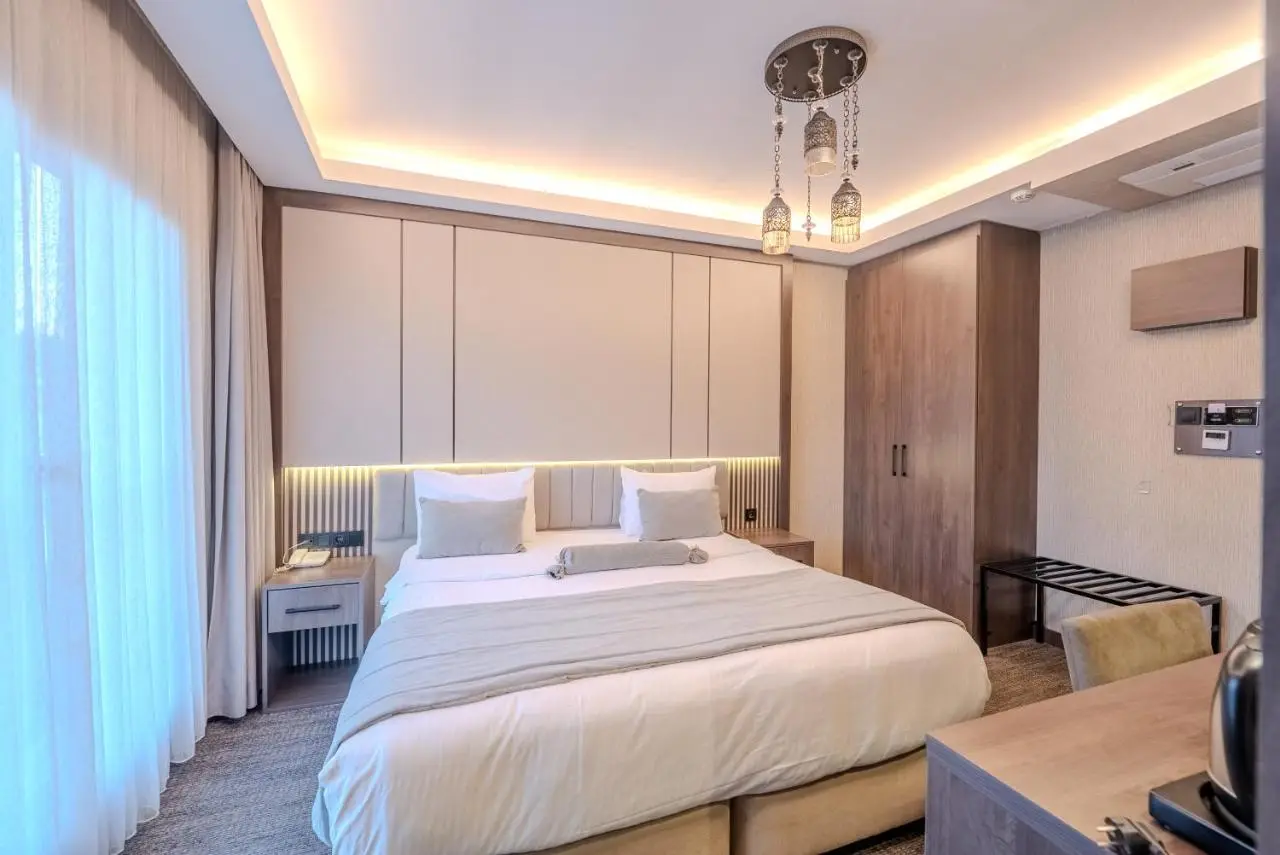 BEST GARDEN HOTEL