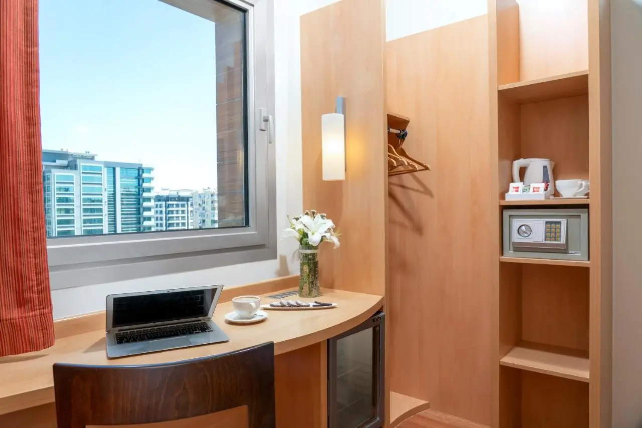 ibis Adana