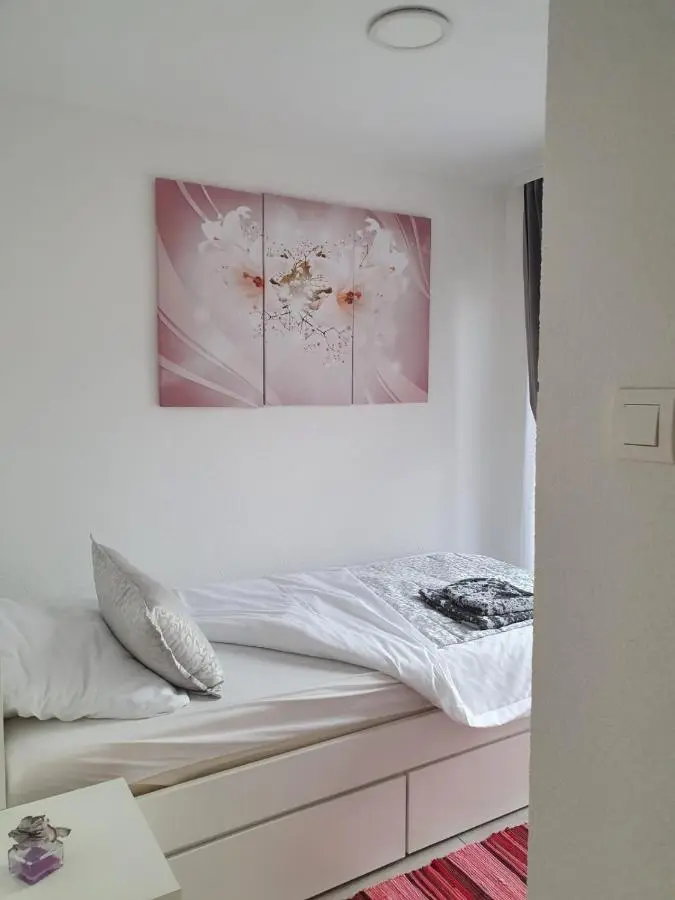 Carpe Diem Apartments