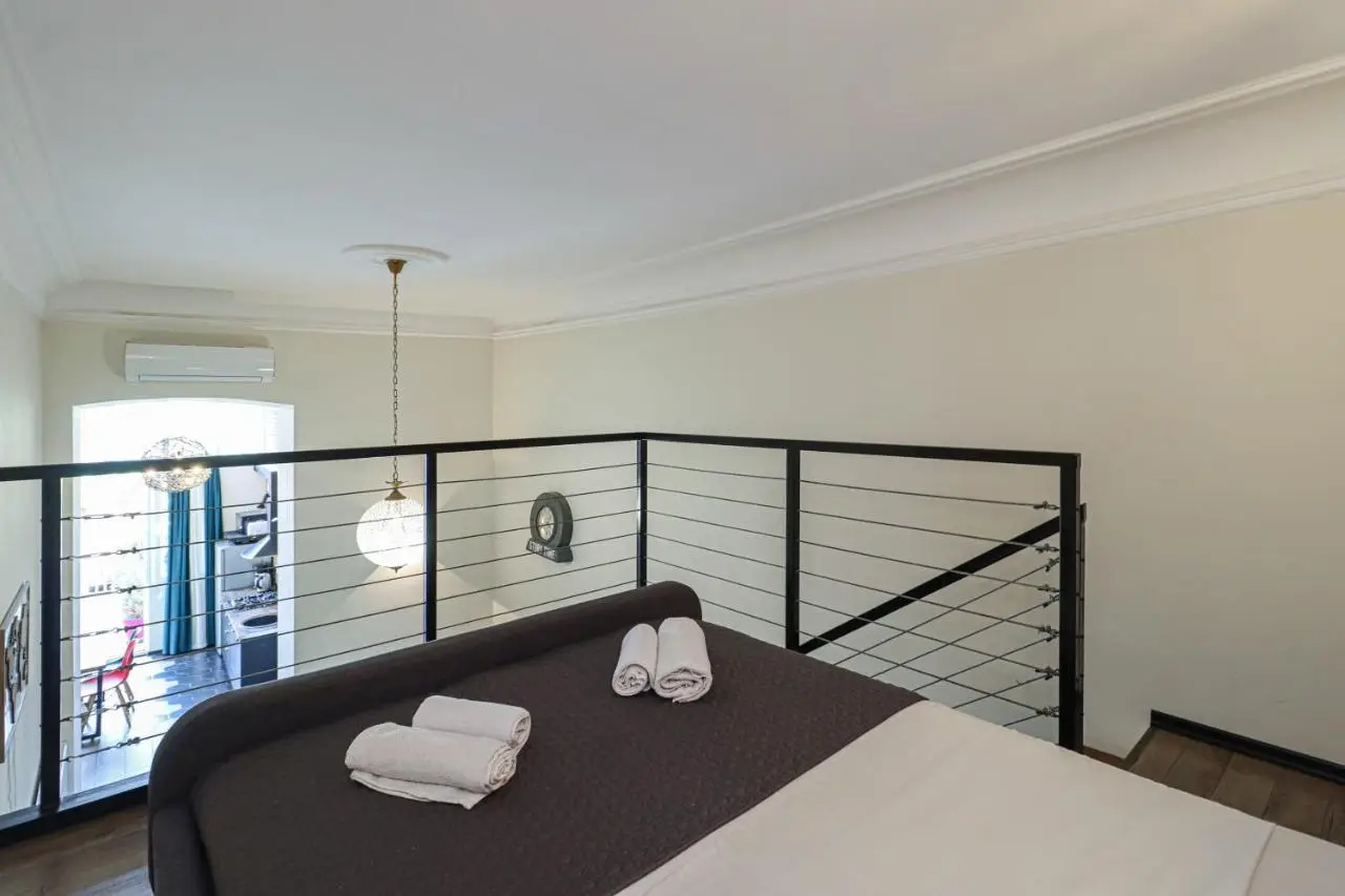 Wehost Mezzanine Apartment