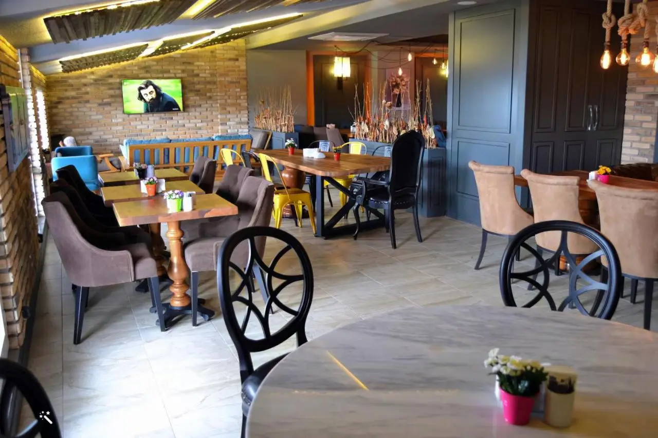 Hotel Zade