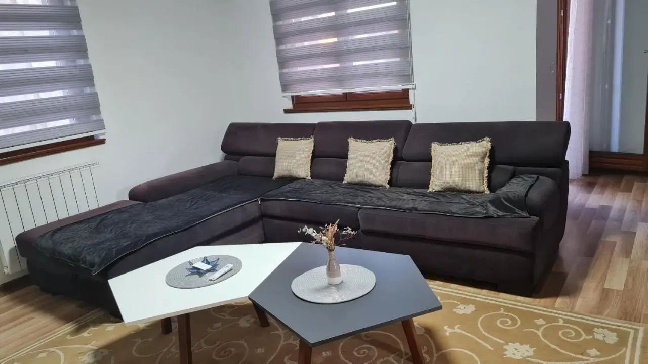 Apartment MAYA